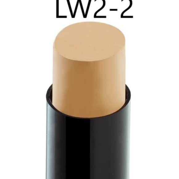 Creme Concealer Stick, Your Choice of 1 - Picture 5 of 9